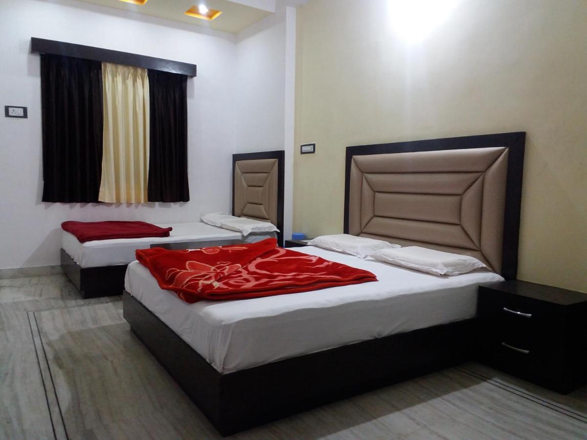 Hotel Vinayaka Nāthdwāra Zewnętrze zdjęcie
